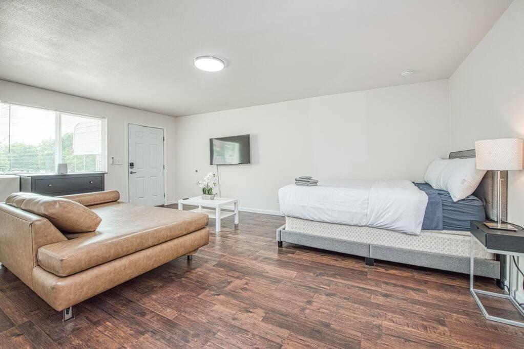 Apartment Totally New Awesome North Back Fresno